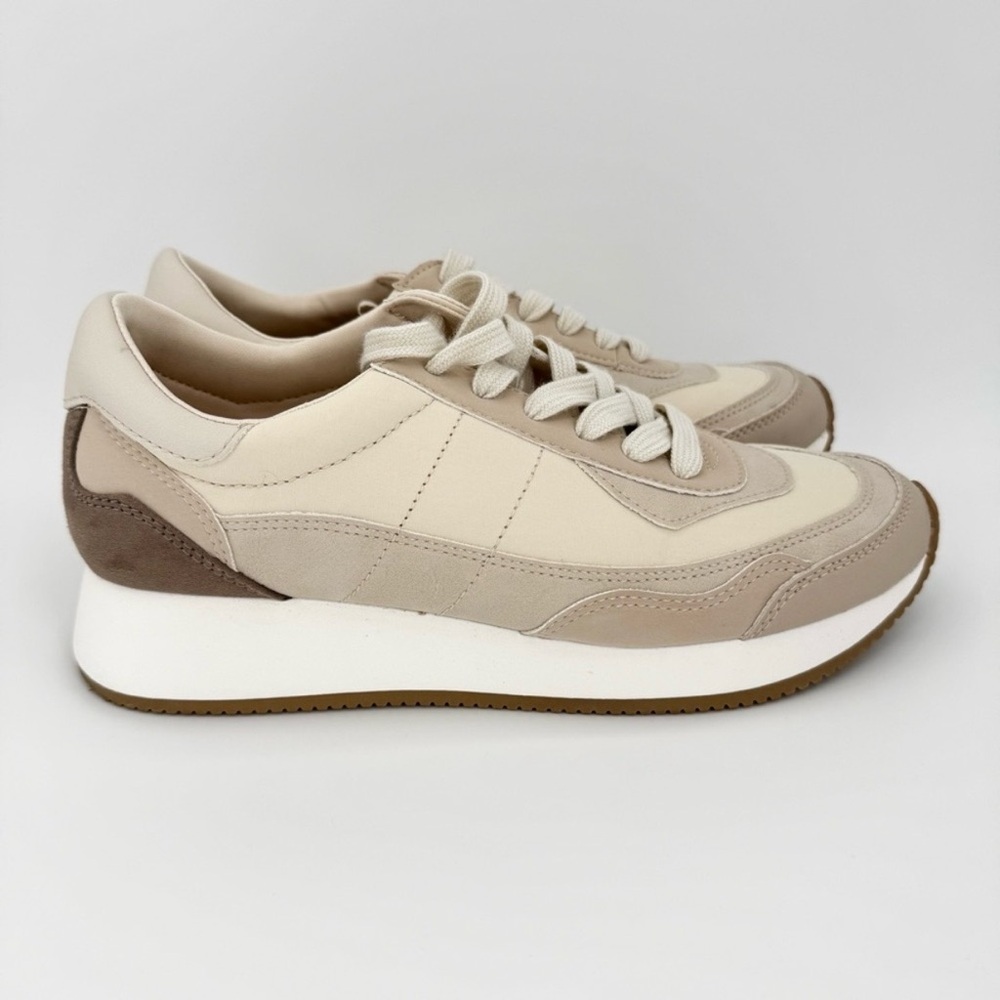 Universal Thread Courtney Memory Foam Sneakers